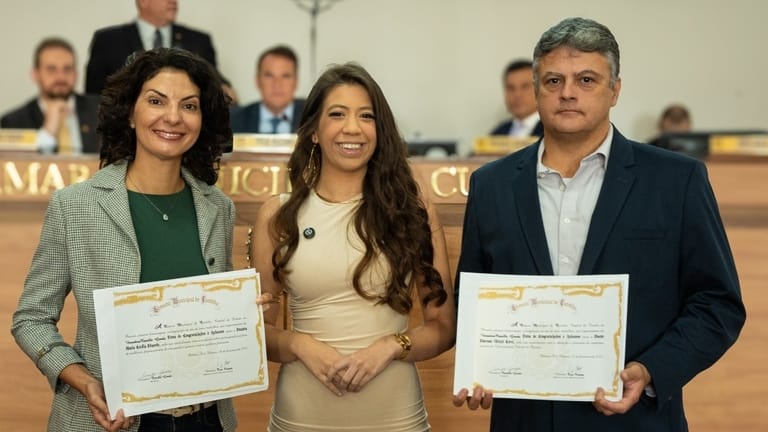 Pesquisadores da UFPR são homenageados na Câmara de Curitiba
