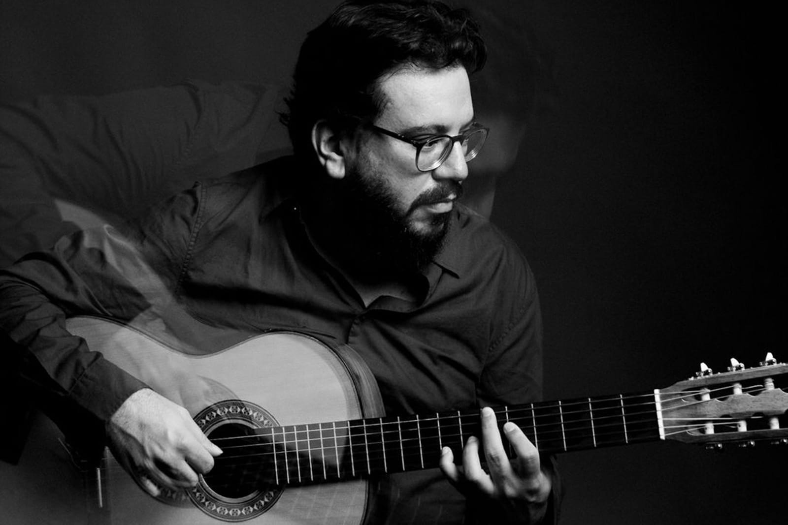 Porão Loquax apresenta show de Alexandre França