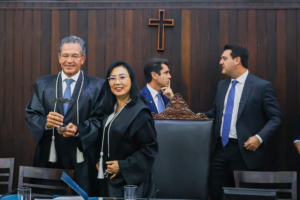 Ratinho Júnior quer criar teto para repasses ao TJ, à Assembleia e ao Ministério Público
