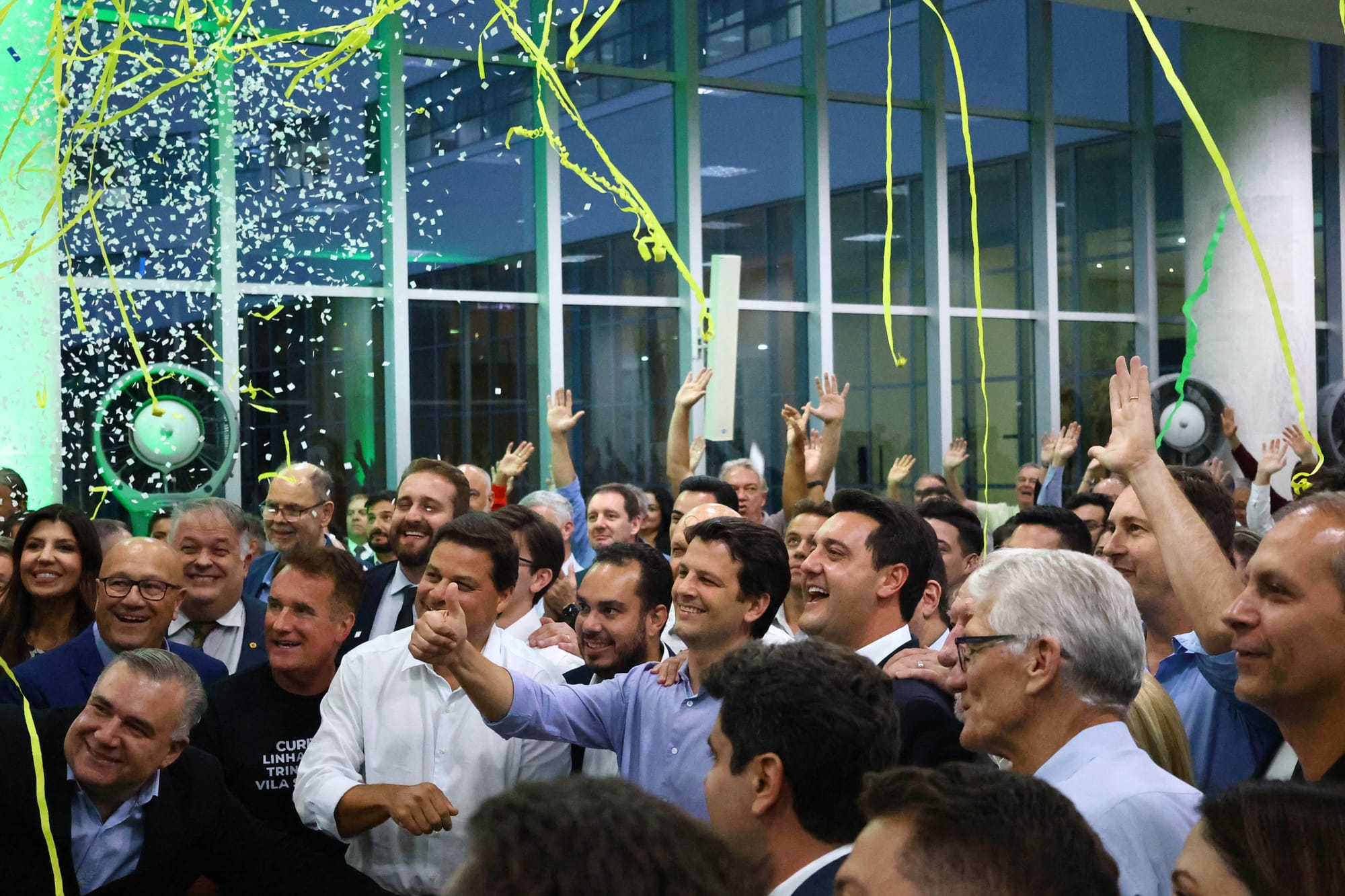 Em evento com papel picado e clima de campanha, Ratinho anuncia trincheiras na Linha Verde