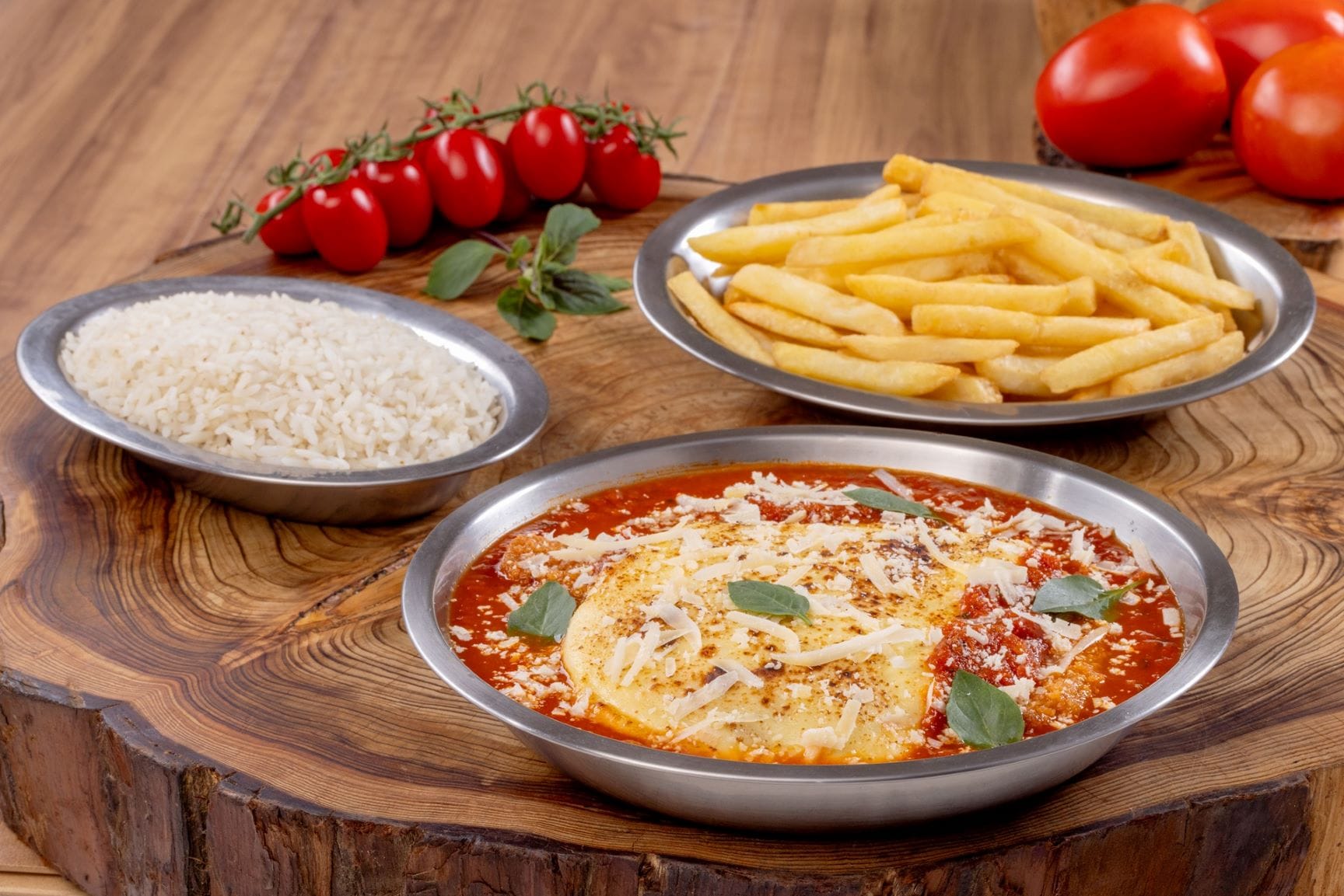 parmegiana com batata frita