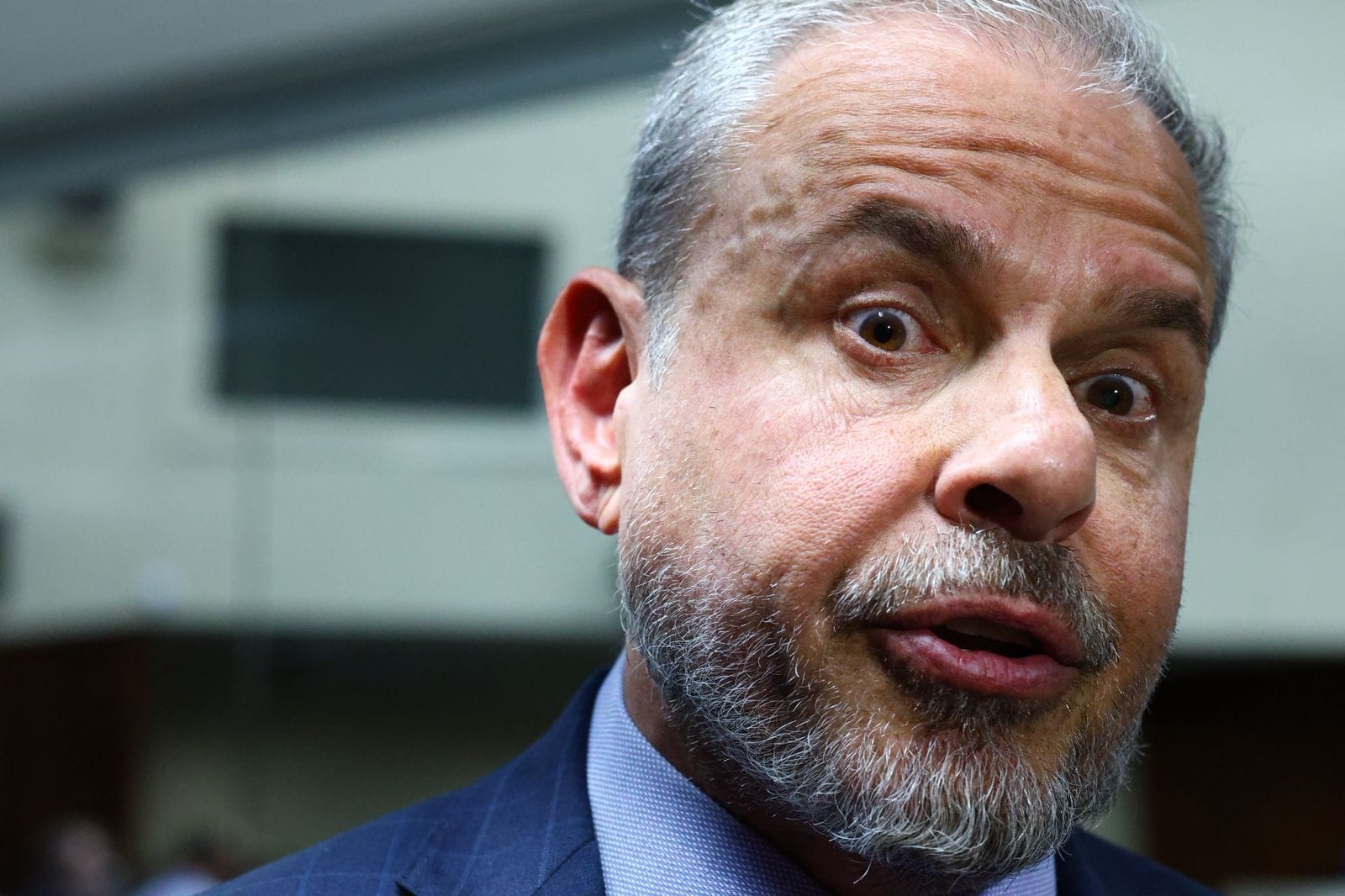 TJ nega suspensão de processo contra Ricardo Arruda pela prática de “rachadinha”