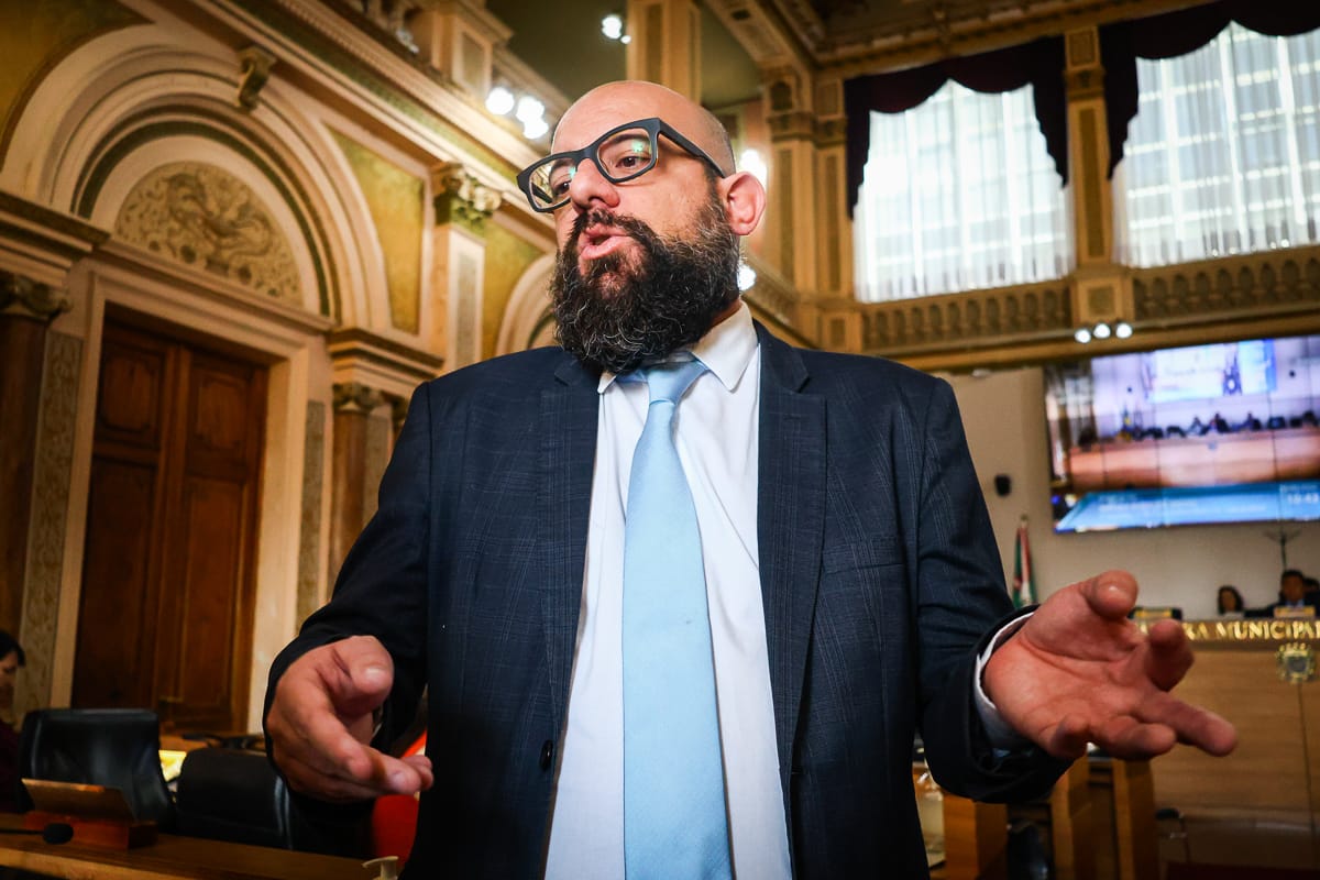Após denúncia contra Eder Borges, Prefeitura exonera servidora