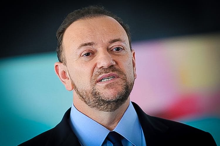 Candidato à presidência nacional do PT, Edinho Silva estará em Curitiba nesta quinta-feira
