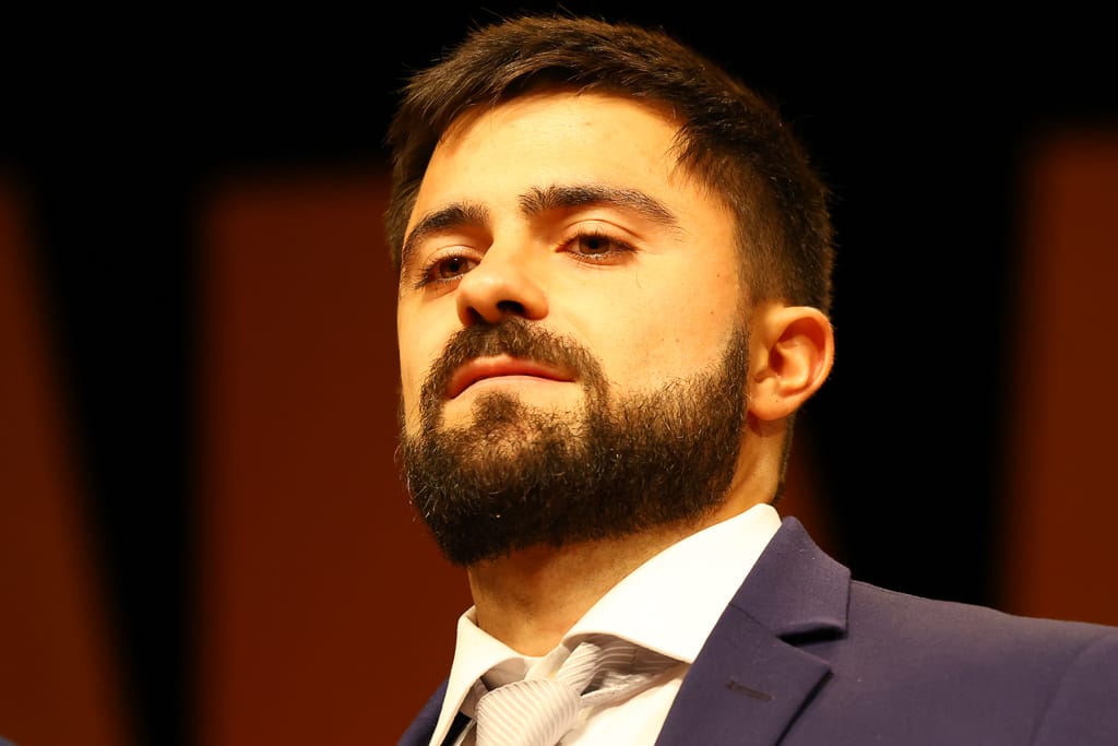 MBL expulsa vereador João Bettega por excesso de bolsonarismo e "vídeos idiotas"