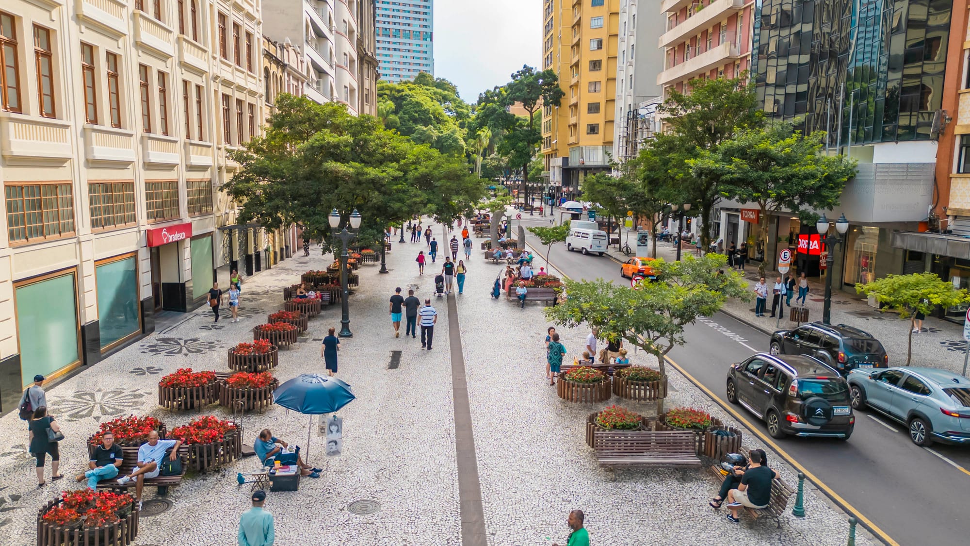 Paraná quer cobrar dívida de R$ 500 mi da Curitiba S.A.