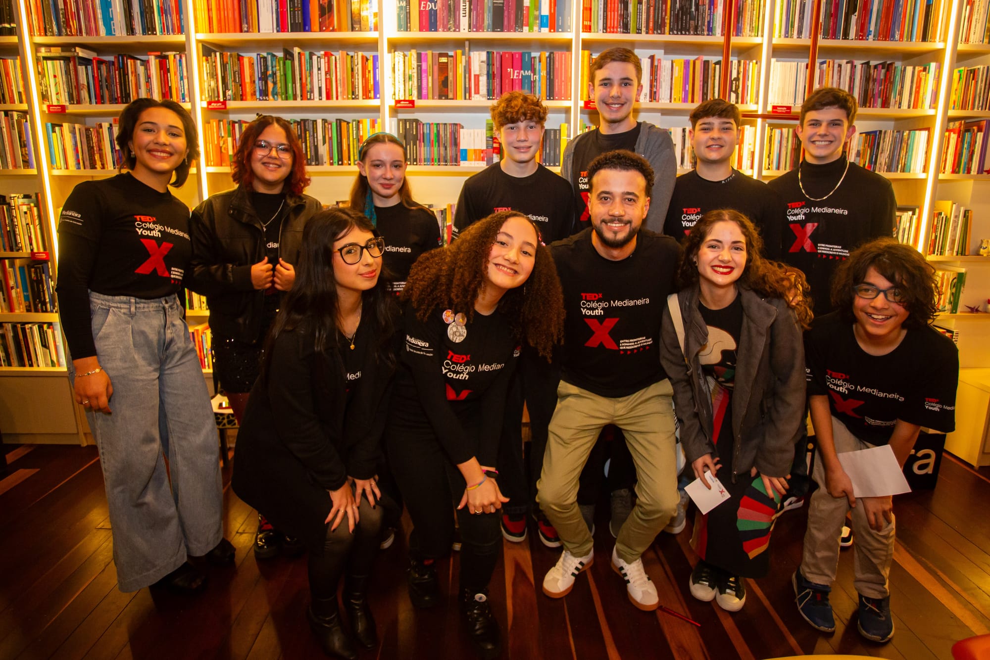 Evento TEDx mostra como a juventude pode "reescrever o mundo"