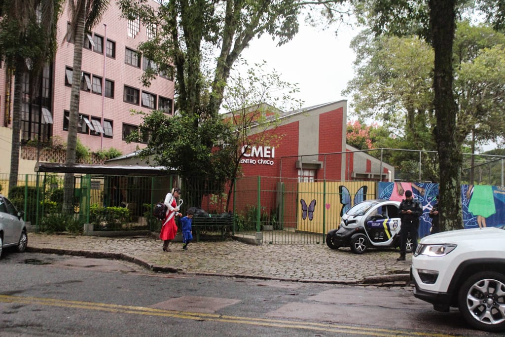 Para reformar escolas, Prefeitura cancela construção de quadras cobertas