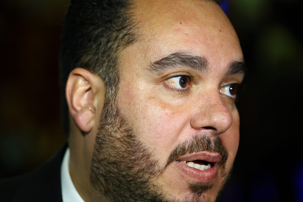Paulo Martins nega defender separatismo; vereador de Curitiba apoia ideia, considerada crime no Brasil