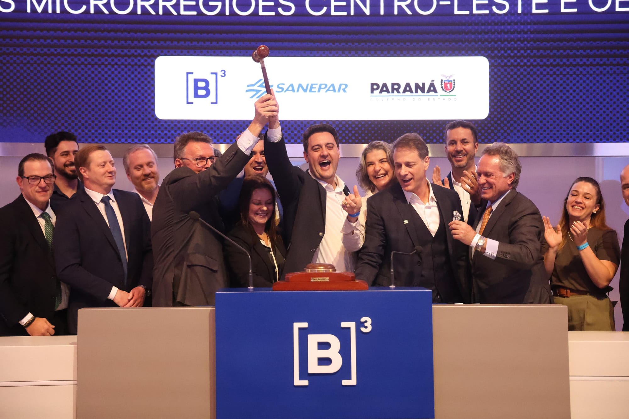 Multinacional suspeita de pagar propina na Espanha tem contrato bilionário com a Sanepar