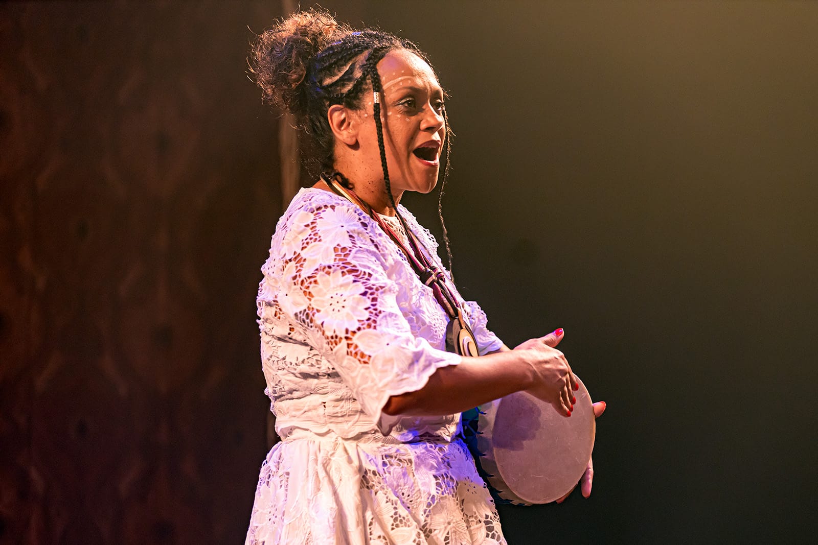 "Enquanto Contava, Chico Rei" entra em cartaz no Teatro Zé Maria