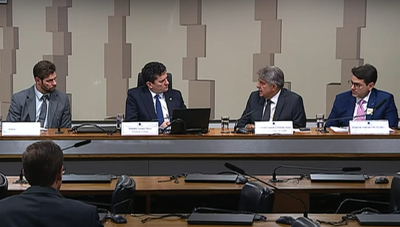 Possível ligação com Renato Féder é uma das perguntas que presidente da Celepar não respondeu no Senado