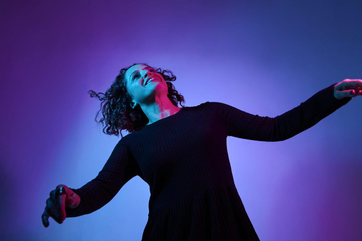 Fernanda Porto faz show em Curitiba com seus hits e músicas de Lulu Santos