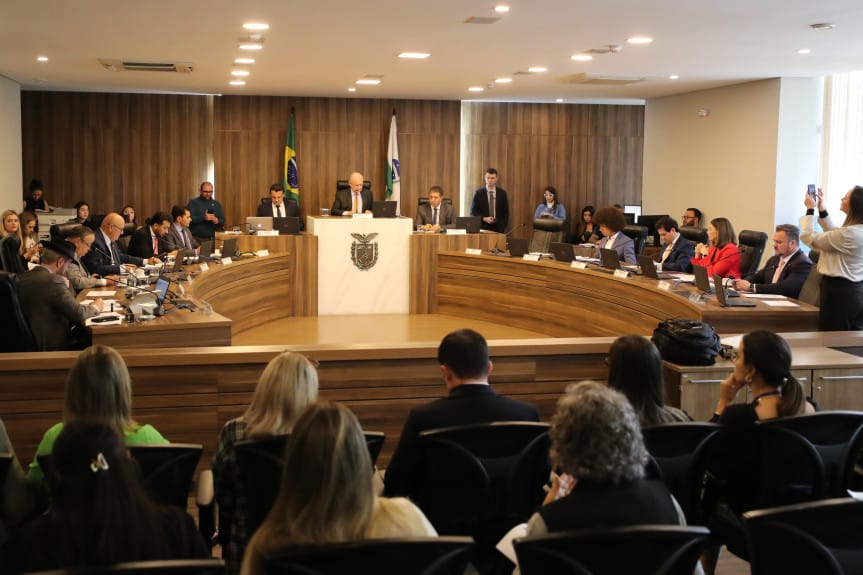 Traiano convoca reunião extraordinária para CCJ aprovar redução de IPVA proposta por Ratinho
