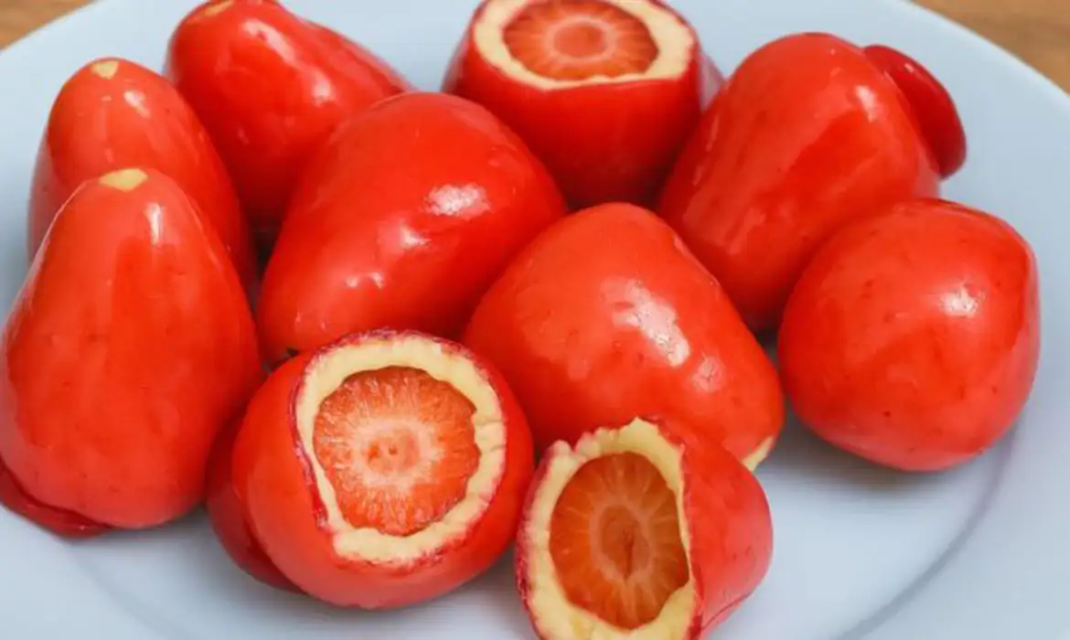 Morango do Amor, Fome de Gaza