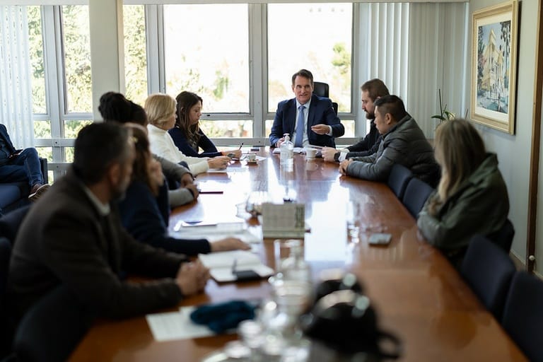 Câmara admite denúncias contra vereadora por defender redução de danos a usuários de drogas