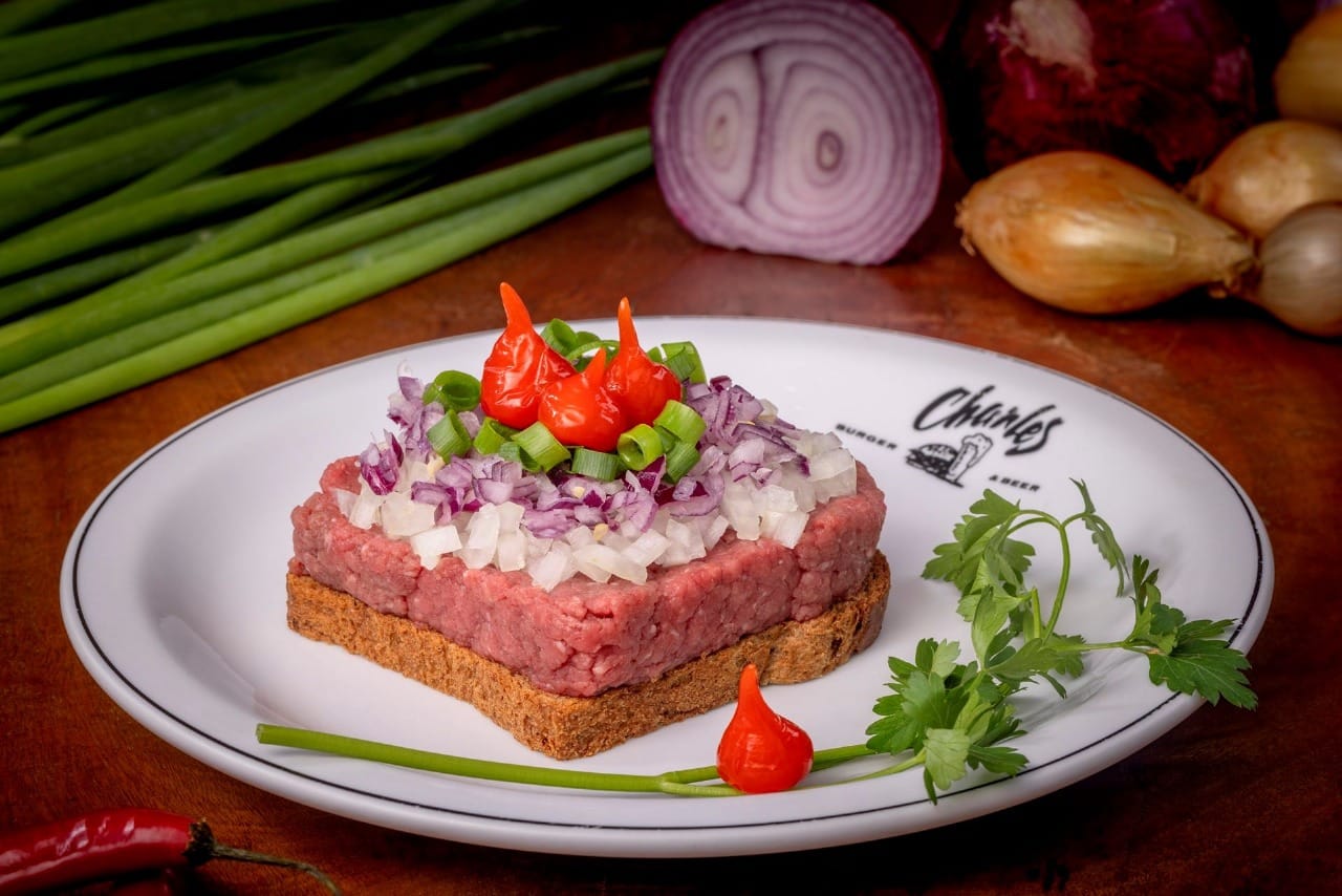 9º Festival de Carne de Onça de Curitiba traz a receita original do prato