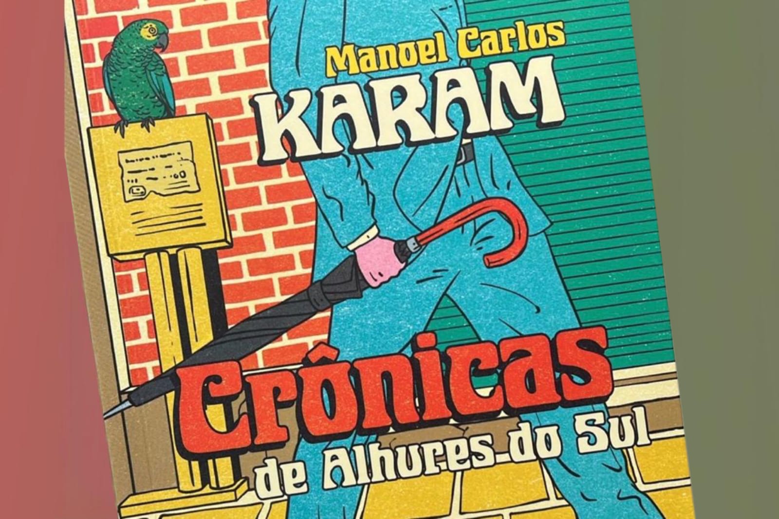 Livro com coletânea inédita de textos de Manoel Carlos Karam é lançado em Curitiba