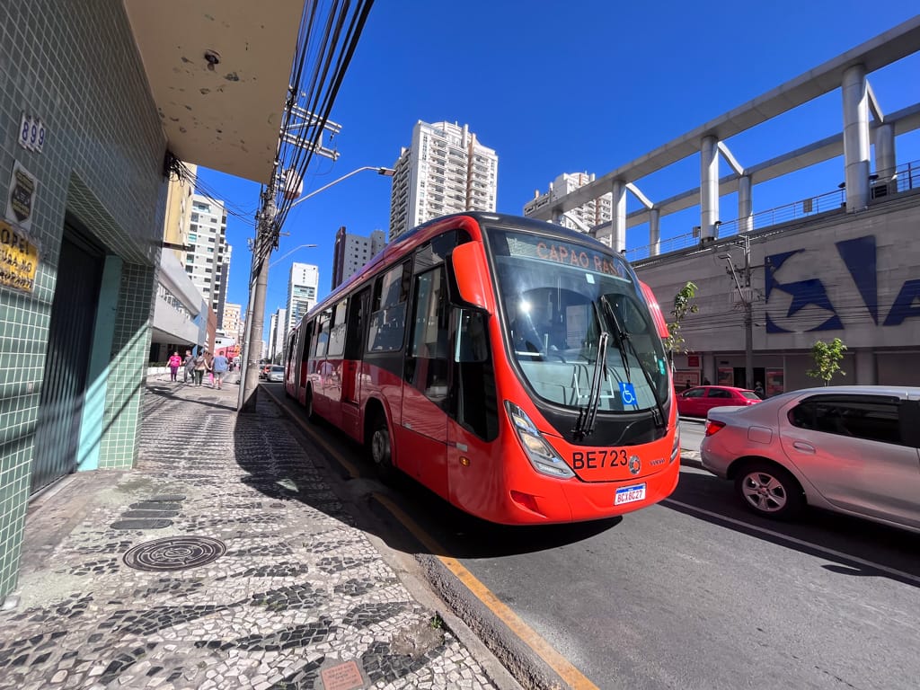 À beira de licitação, Urbs faz pesquisa de satisfação com os ônibus de Curitiba; o que você pensa do sistema?