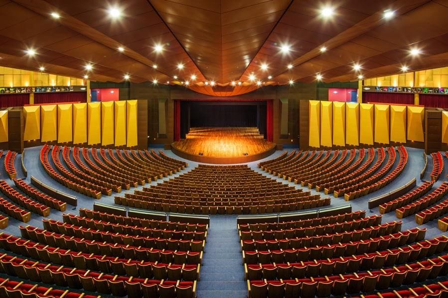 auditório vazio de teatro