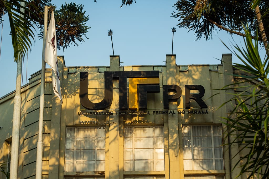 fachada da UTFPR