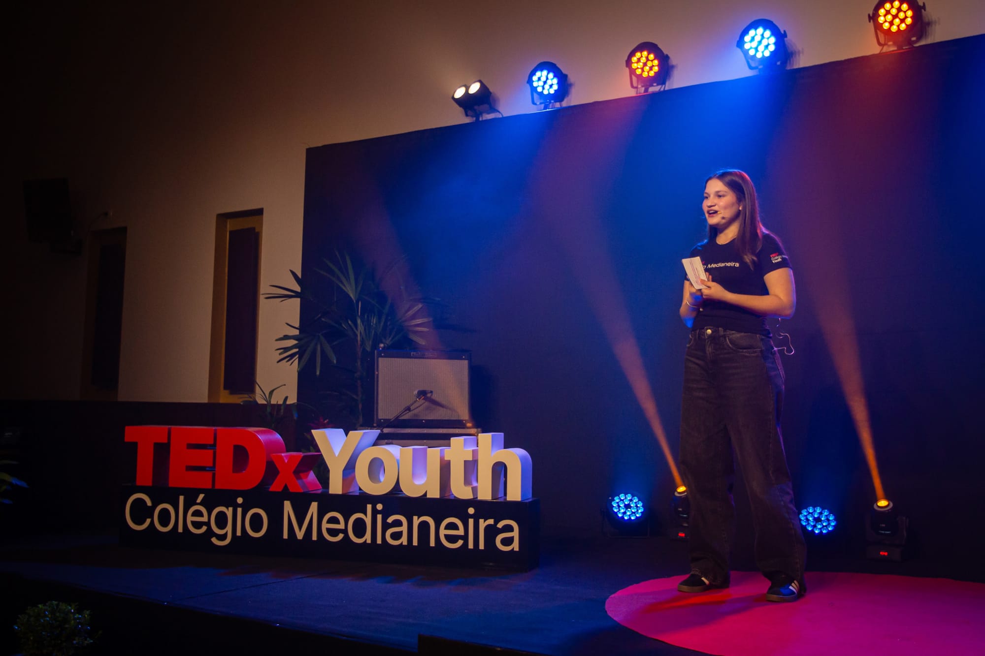 Alunos do Medianeira participam de TEDx pensando em “reescrever o mundo”