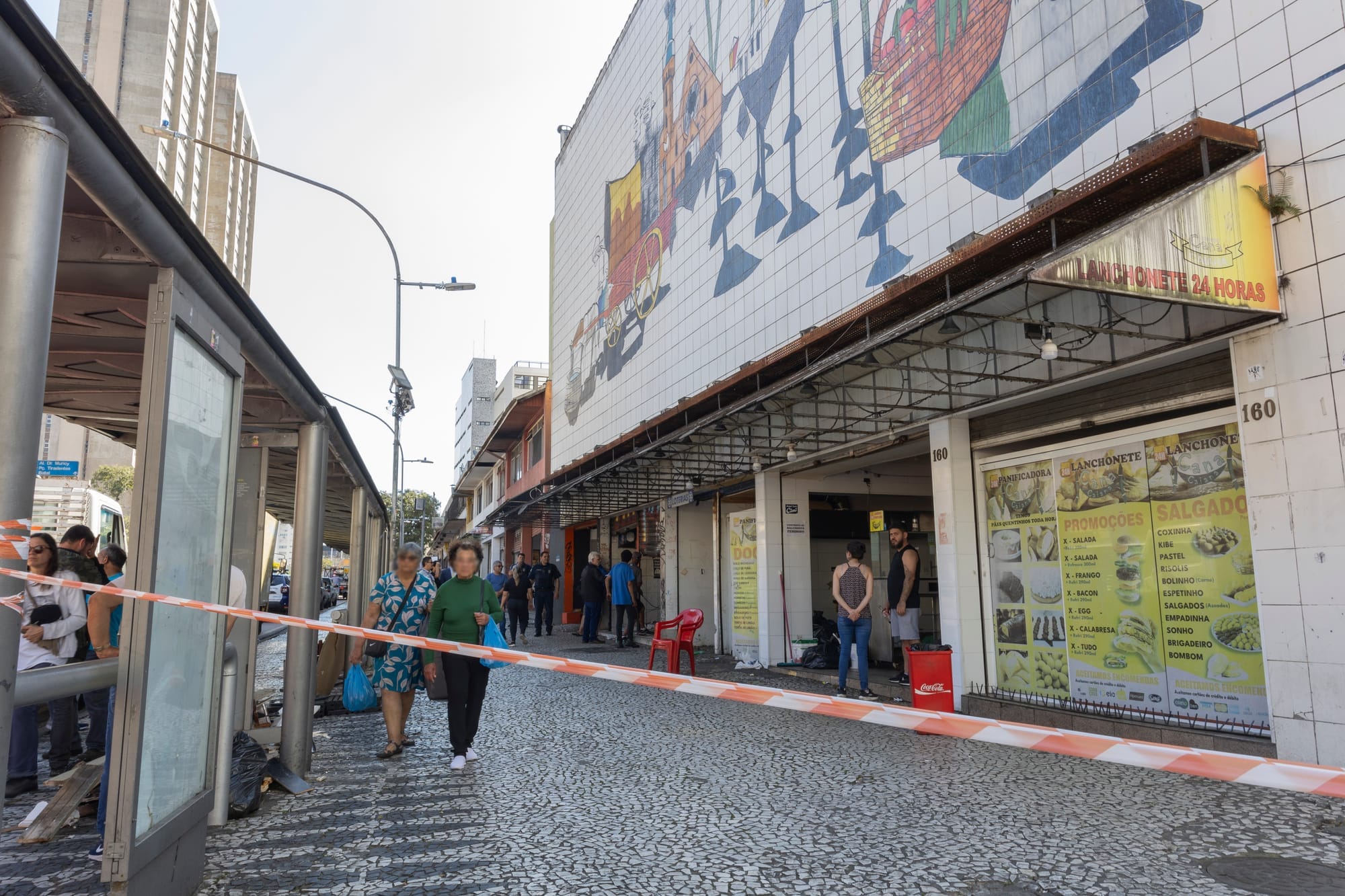 Greca diz que comércios demolidos na Nestor de Castro eram "lojinhas de uso duvidoso"