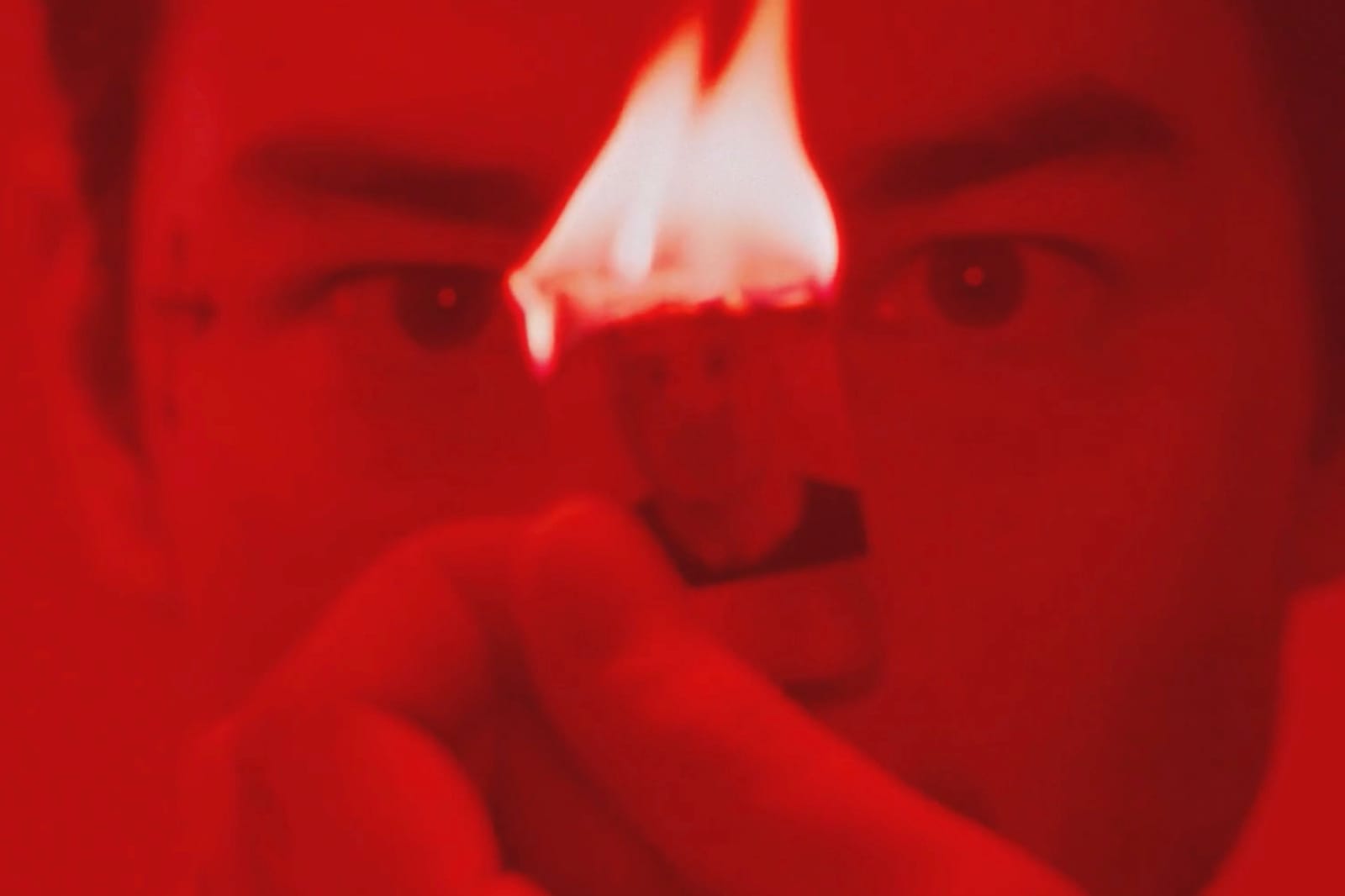 Cena do filme “Aloha, Malandro” (2025), de Evandro Scorsin. 