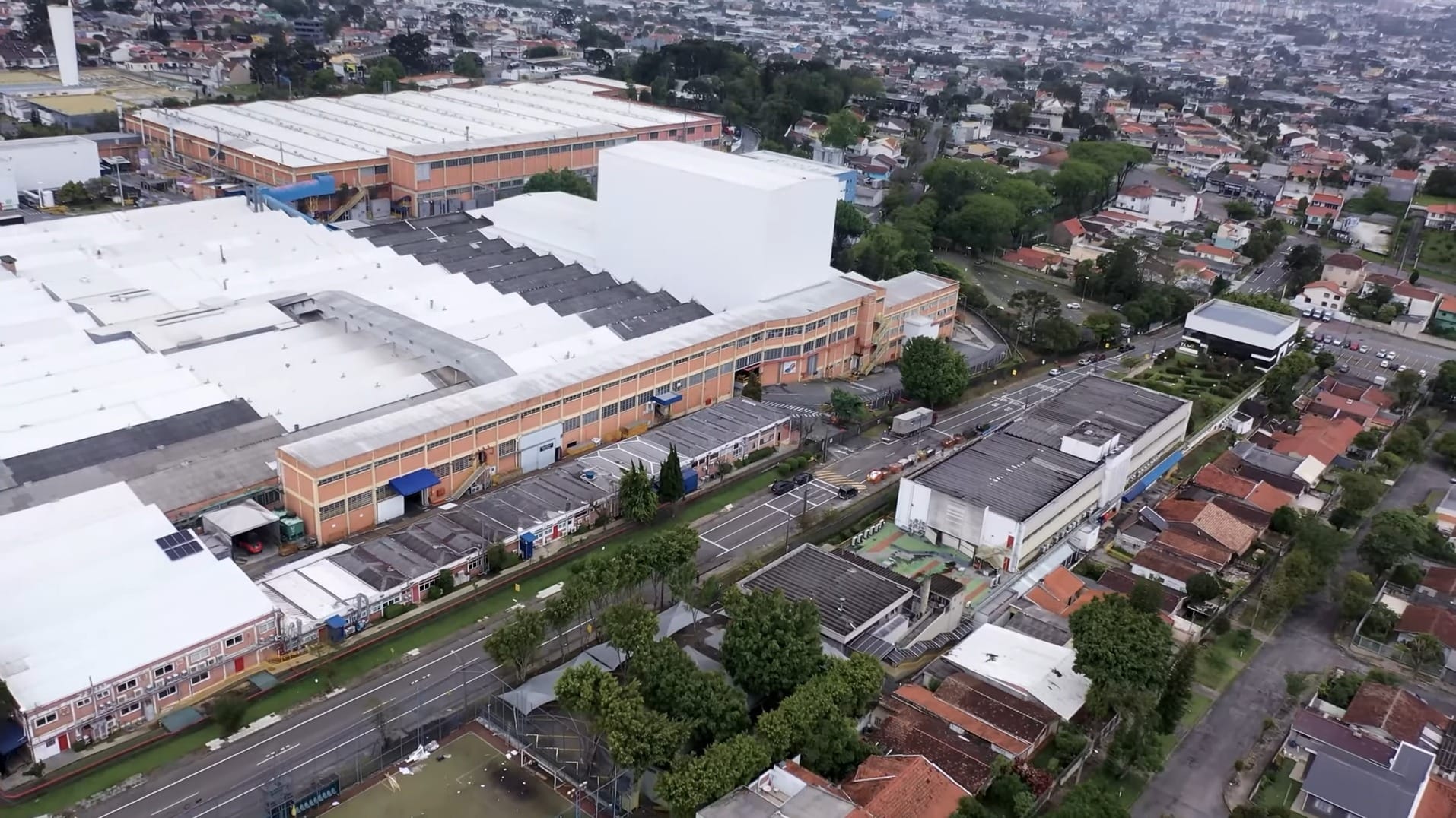 Sindicato diz que Electrolux precisará comprovar fraude de demitidos na Justiça