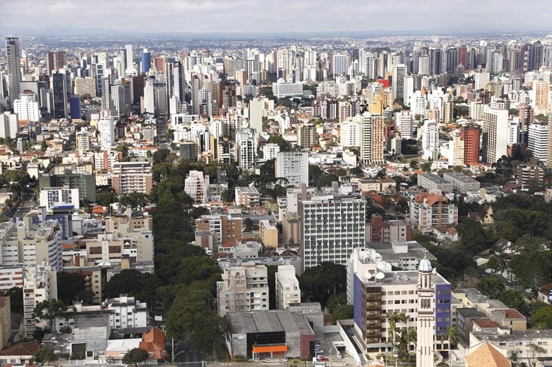IPTU: Prefeitura de Curitiba prevê aumento máximo de 18% mais IPCA em 2026
