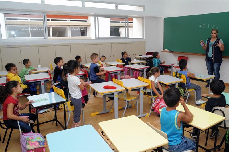 Com mudança no IR, 46,1% dos professores de educação básica do Paraná ficarão isentos