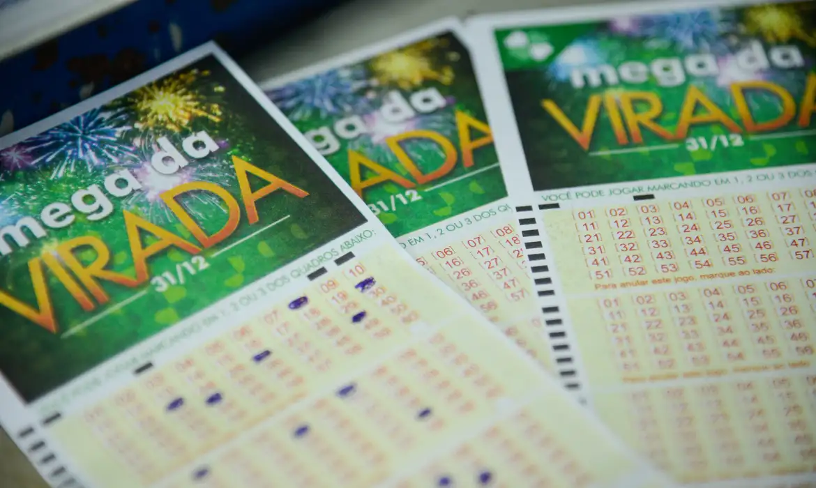 Apostador tem até 22h de quarta para apostar na Mega da Virada
