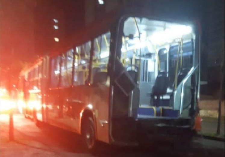 Curitiba teve 1.135 acidentes com ônibus do transporte coletivo em 2025