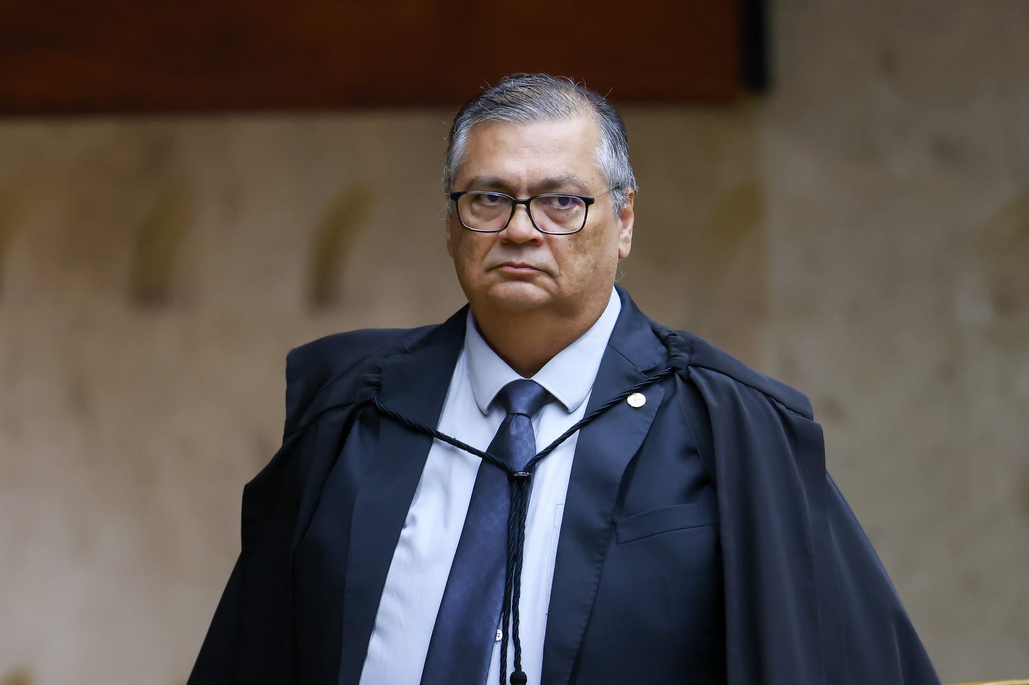 Veja quais gratificações pagas a desembargadores do TJPR poderão ser cortadas pelo STF