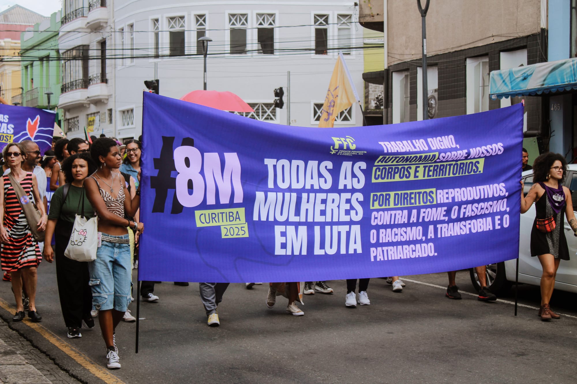 8M e Março Lilás: quem cuida da saúde das mulheres?