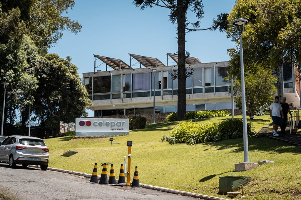 Data and security management are at risk with the privatization of Celepar, TCE audit concludes