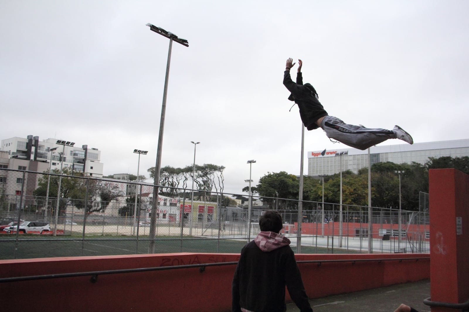 Maior competição de parkour de rua no Brasil acontece em Curitiba de 3 a 5 de abril