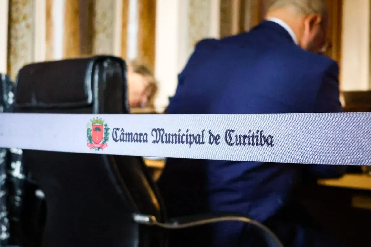 Opinião: Câmara de Curitiba tem sua legislatura mais covarde
