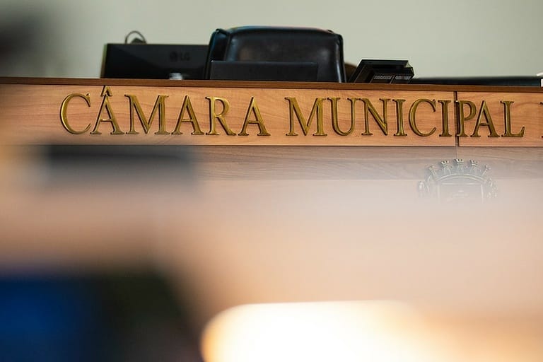 Câmara vota “Política da Felicidade” sem trecho que previa limite de tempo no deslocamento