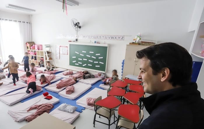 La Alcaldía de Curitiba tendrá que explicar el documento que autoriza el uso de imágenes de alumnos
