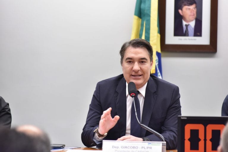 Efeito Moro: presidente do PL no Paraná abandona o partido