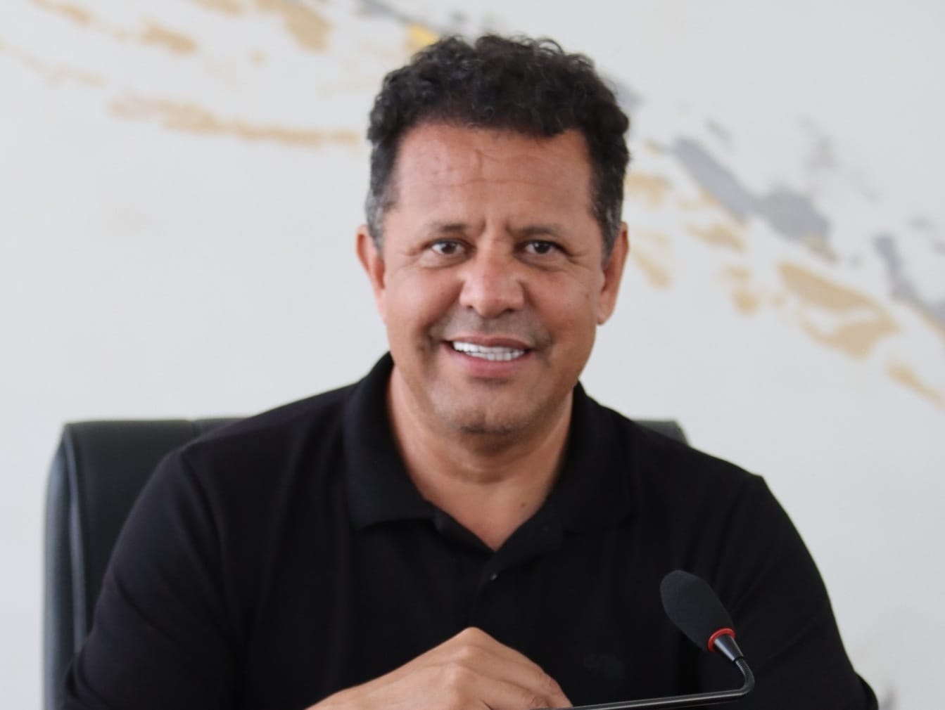PT anuncia expulsão de vereador de Araucária suspeito de estupro de vulnerável