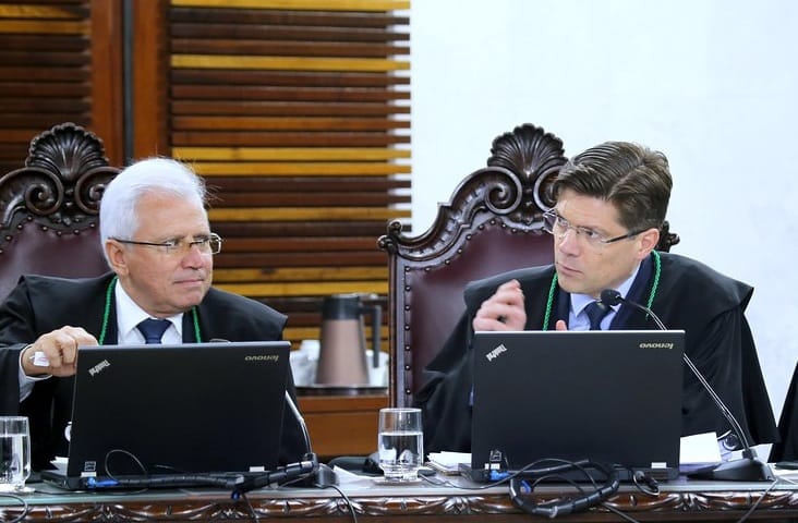 Após novo pedido de vista, Tribunal de Contas adia decisão sobre a privatização da Celepar
