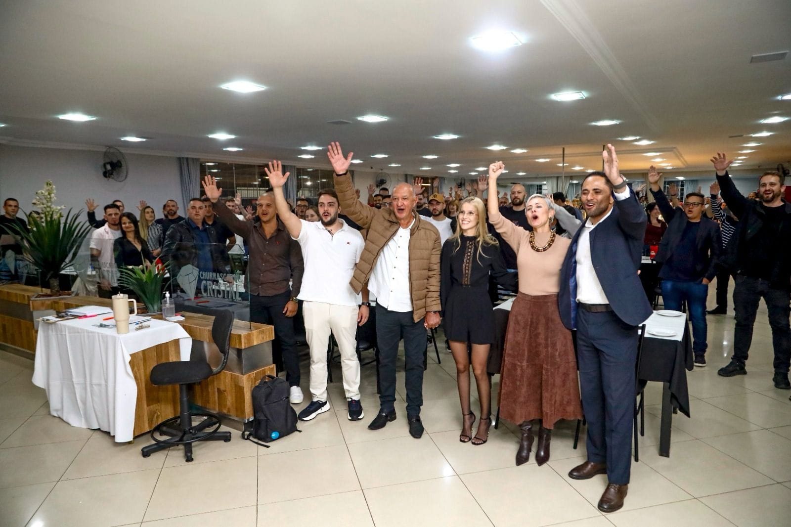 Ex-prefeito que se casou com adolescente se filia ao Podemos