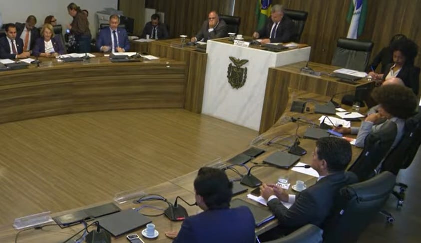 Após fala de advogado, oposição pede anulação do processo contra Renato Freitas por gesto com gravata