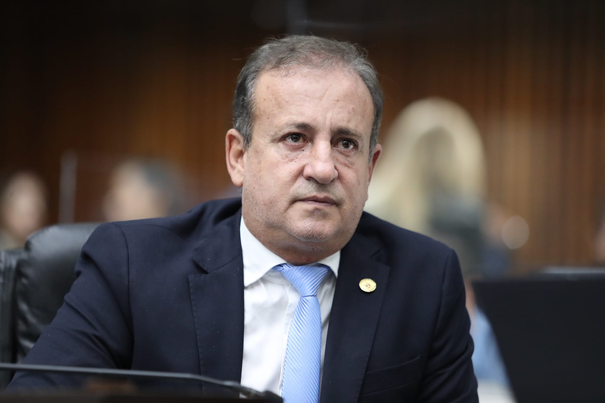 MDB e deputado governista se rebelam contra pré-candidatura de Sandro Alex ao Governo