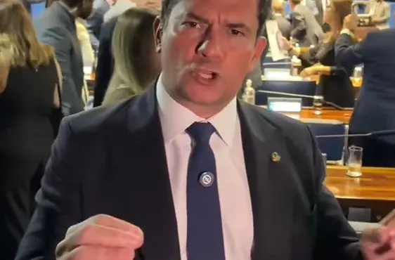 Moro foi único senador do Paraná que comemorou derrota de Jorge Messias