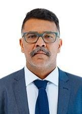 Pastor Dinho Souza