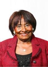 Dra. Lucia Costa