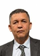 Dr. Charles Coração